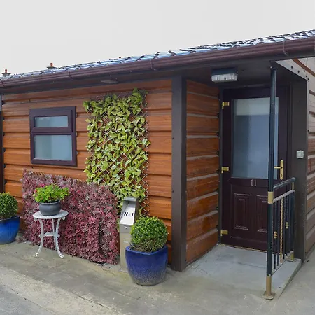 Urban Nest Townhouse Bed & Breakfast Galway Exterior photo