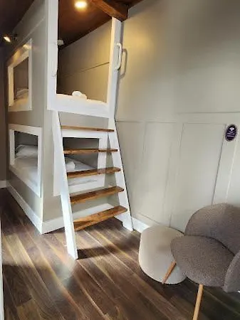 Urban Nest Townhouse Bed & Breakfast Galway Room photo